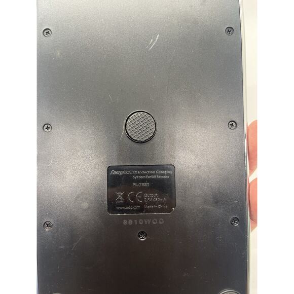 Energizer 2X Induction Charging System for Wii Remotes PL-7581 Pad And Power - Picture 3 of 5